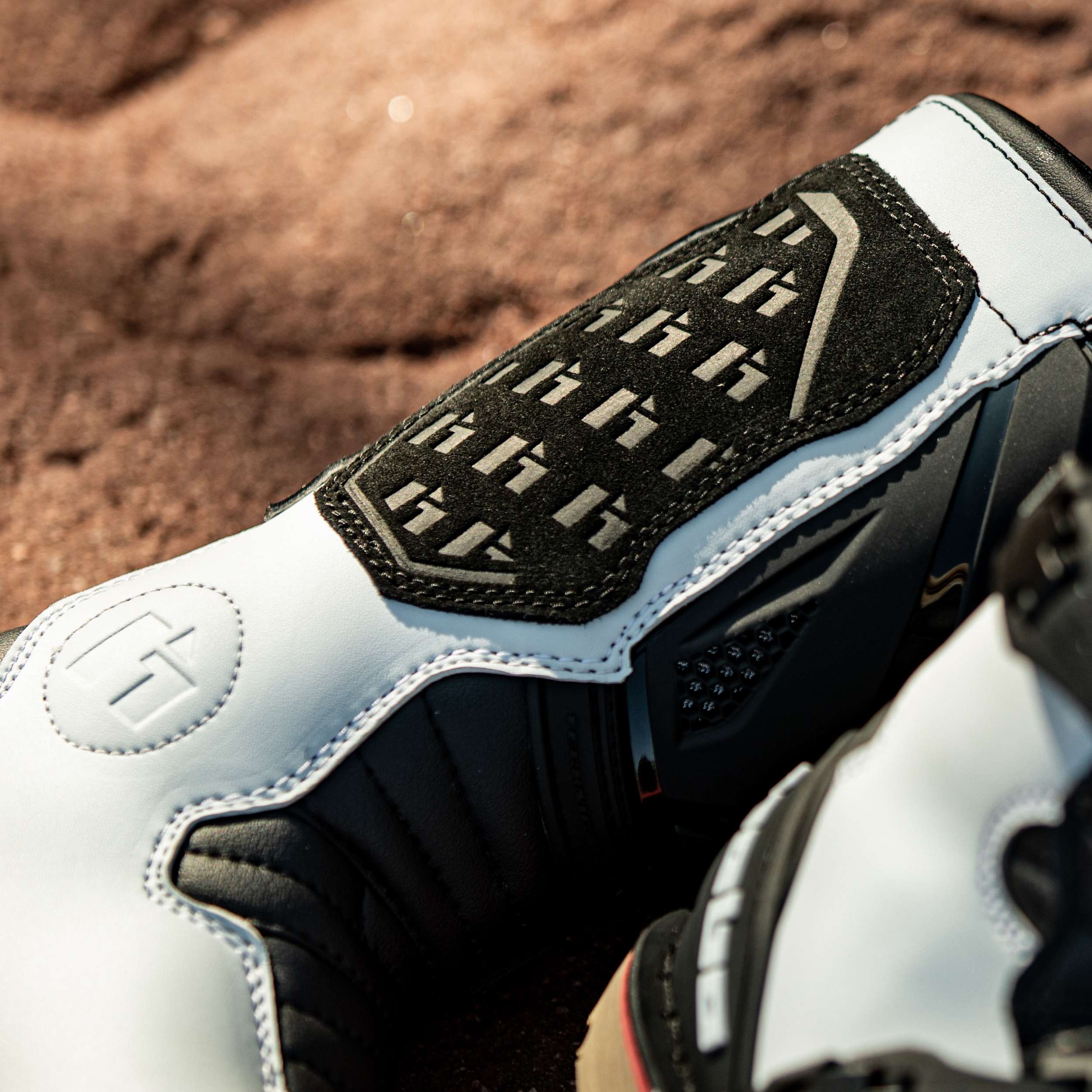 BOTAS HEBO TRIAL TECHNICAL 3.0 MICRO - Imagen 3